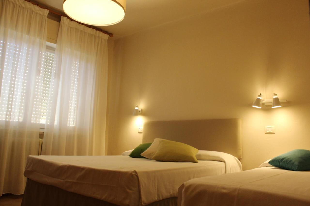 Hotel Ristorante Il Gabbiano Чечина Екстериор снимка